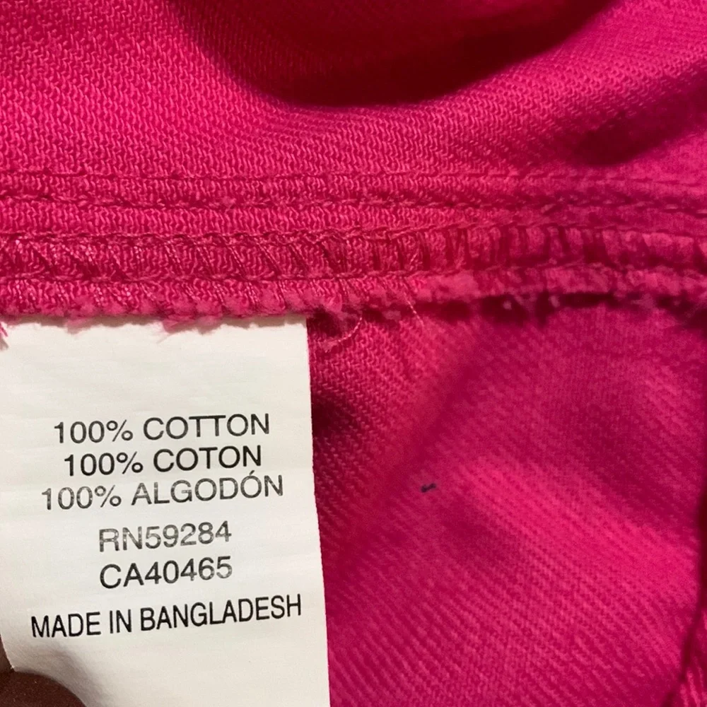 The Children’s Place Jean Jacket in Fuchsia Pink for Girls SZ Large 10/12.